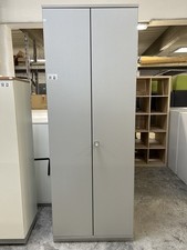 Großer Aktenschrank 6 Ordnerhöhen grau 80cm breit abschließbar