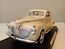 Road-Signature Plymouth 1941