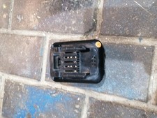 Makita BL1040 10,8v 12v  4.0Ah akku vermutlich defekt 