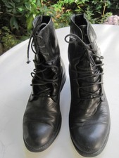 Leder  STIEFELETTE zum