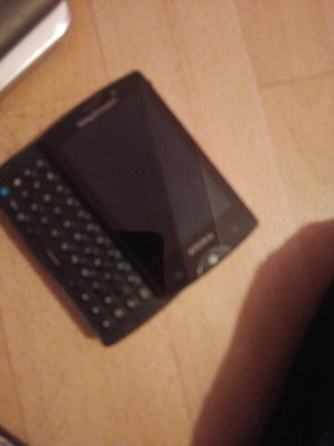 Sony ericsson xperia e15i - , x8