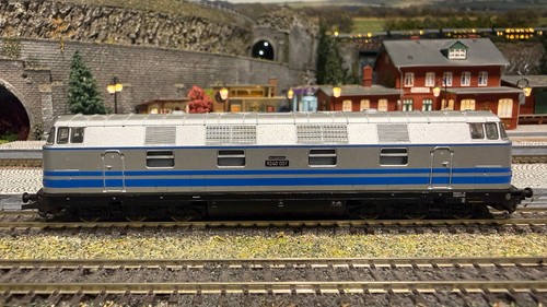 Piko 71417 diesellok v240 - dr,