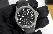 SINN 856 UTC 40 mm Automatik