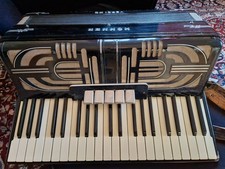 Akkordeon Hohner Verdi III C (schwarz, mit Tasche, generalüberholt 2025)