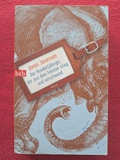 DER HUNDERTJÄHRIGE,der aus