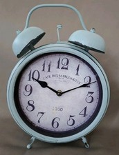 Große Nostalgie Retro Uhr im