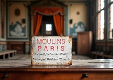 Moulins Paris Besatzung