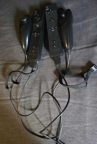 Nintendo controller 2 - controller, +