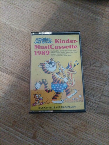 Kassette spielen und lernen - mc,