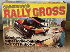 Vintage 80er Jahre, Tribüne