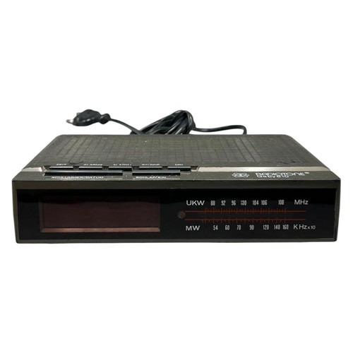 Radiotone gaby 810 - gaby, radiowecker