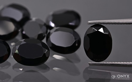 Spinell facettiert oval 8x6 - , mm