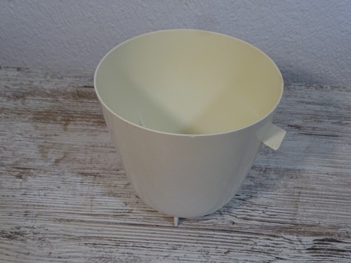 Kleine schüssel - kleine,