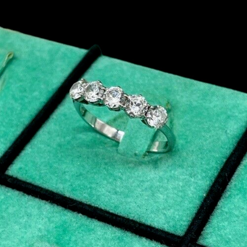 Ring weißgold neu - neu, 18kt