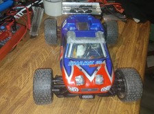 LRP Shark S18 1:18 Truggy 