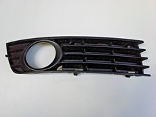 Audi A4 8E B6 Lüftungsgitter Grill StoßfängerNebelscheinwerfer rechts 8E0807682A