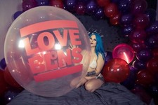 1 x Cattex 34" LOVE BLNS