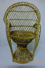 Puppenstuhl Stuhl für Sammlerpuppen Puppensessel in sehr gutem Zustand