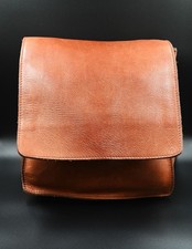 Jost Schultertasche