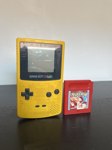 Game boy color pokémon rot - color,