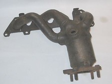 Flammrohr Abgas krümmer KAT alysator VW Polo 9N Golf 4 1.4 l 16V 75PS 036178EAAA