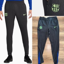 Neu mit Etikett Nike Barcelona