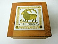 Dose aus Holz mit Kachel