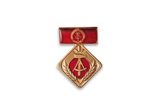 Orden DDR Abzeichen Aktivist
