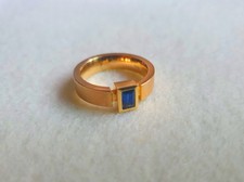 Schöner Ring aus Gold mit