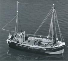 LAISSE FAIRE DIEU. Fischkutter aus der Normandie. Modellbauplan RC