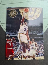 1994/95 Topps Stadium Club NBA Sammelkarte #161 Karl Malone Utah Jazz Mailman 