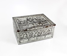 große alte Blechdose König