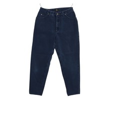 Lee virginia boyfriend W36 L31