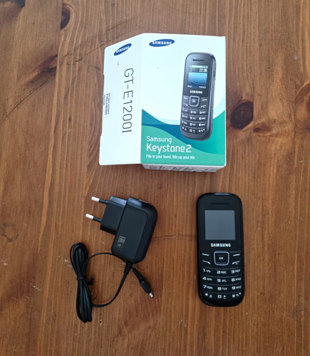 Samsung keystone2 e1200i - samsung,