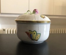 Zuckerdose oder Dose Herend Victoria