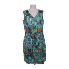 Aventures des Toiles, Kleid