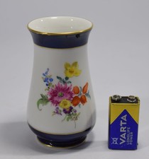 kleine MEISSEN VASE Porzellan floral handbemalt 1. Wahl Deko Blumen Vintage