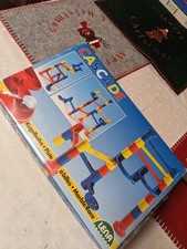 Kugelbahn Murmelbahn. Komplet