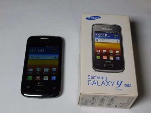 Samsung galaxy young duos - y,