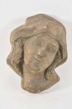 N89B64- Stein Kopf Maria nach unbekanntem Meister Niederbayern um 1400  
