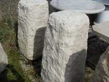 Granit- Quellstein mit