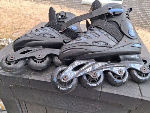 Rollschuhe 37 - 34,