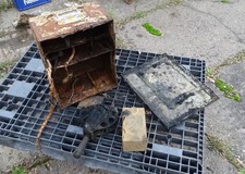 orig. WEHRMACHT - Material für FUNKER * Kabelrolle und großer Kasten. Bodenfund