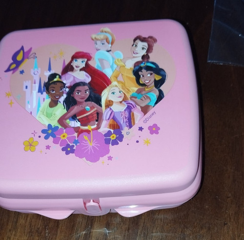 Tupperware sandwichbox - tupperware,