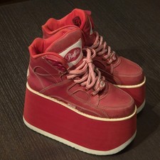 Buffalo Towers - 37 - Y2K - Vintage 