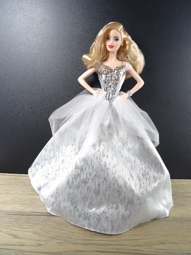 Barbie signature collector - barbie,