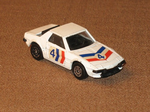 Corgi juniors auto - corgi,