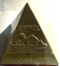 Neue    Aschenbecher - Pyramide    von   Camel   von   1979 ,  extrem   r a r  !