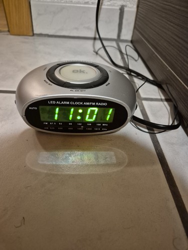 Radiowecker von k - ,