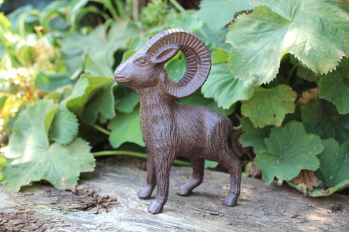 Gartenfigur steinbock - gartenfigur,